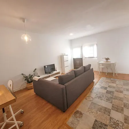 Loft Moderno Con Terraza Privada